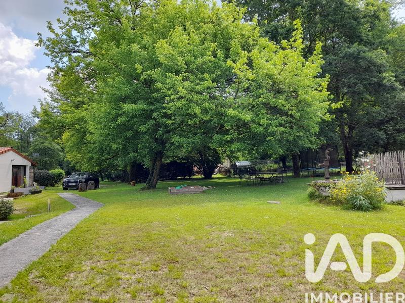 Maison de campagne - 281 m² - 12 pièces