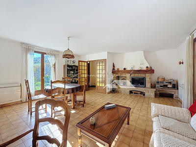 Maison - 85 m² - 3 pièces