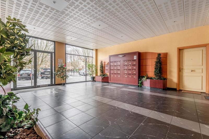 Appartement - 85 m² - 4 pièces