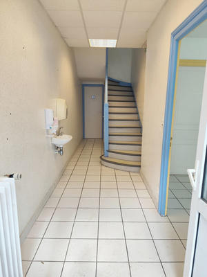 Maison - 170 m² - 10 pièces