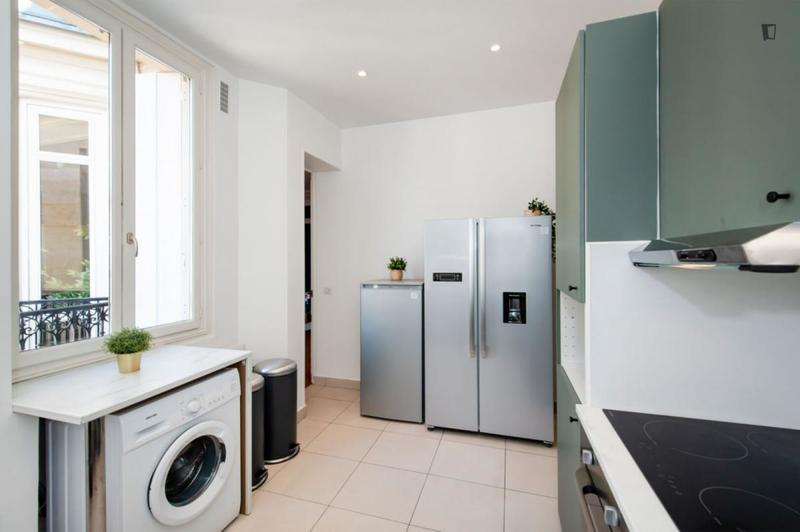 Chambre - 17 m² - 7 pièces