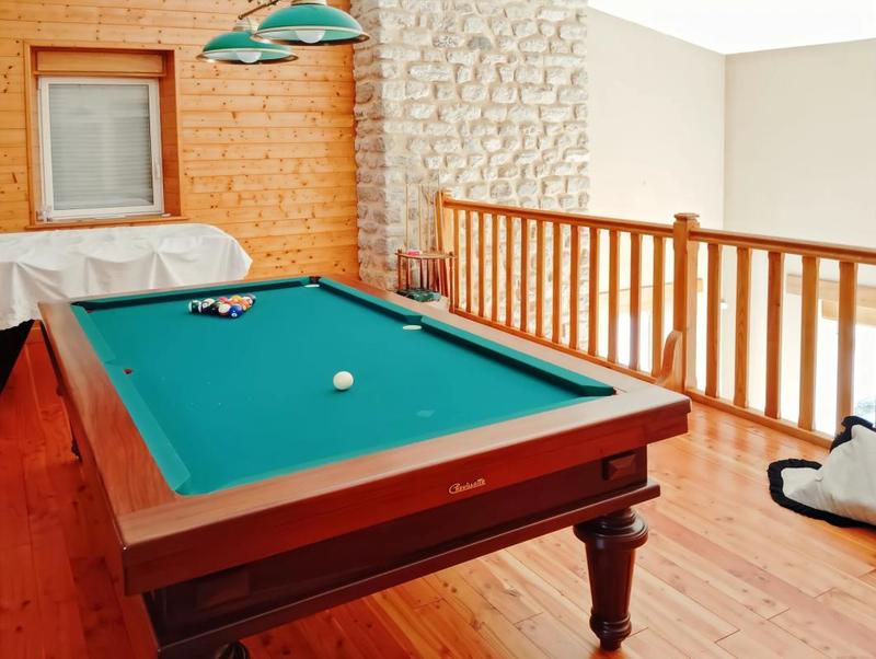 Propriété - 220 m² - 7 pièces