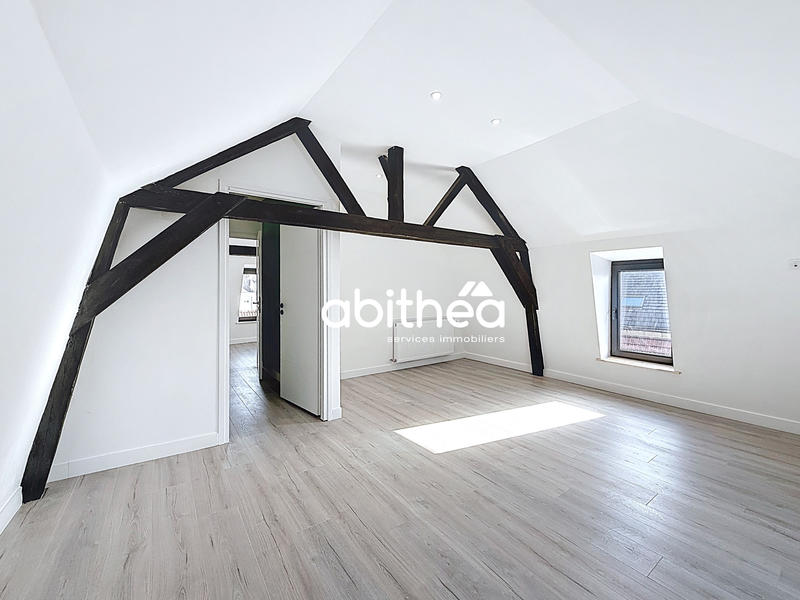 Maison - 223 m² - 8 pièces