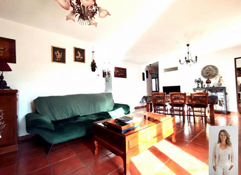 Maison - 133 m² - 8 pièces