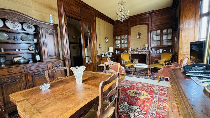 Maison - 147 m² - 7 pièces