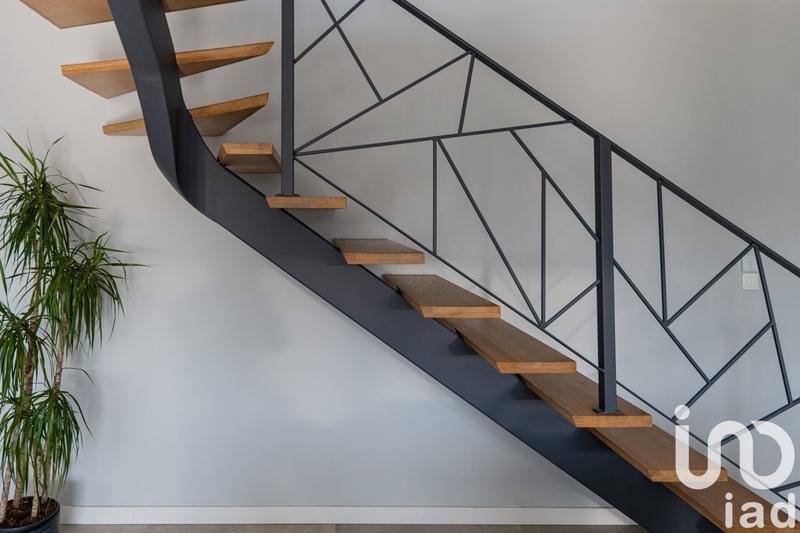 Maison de maîtres - 181 m² - 8 pièces