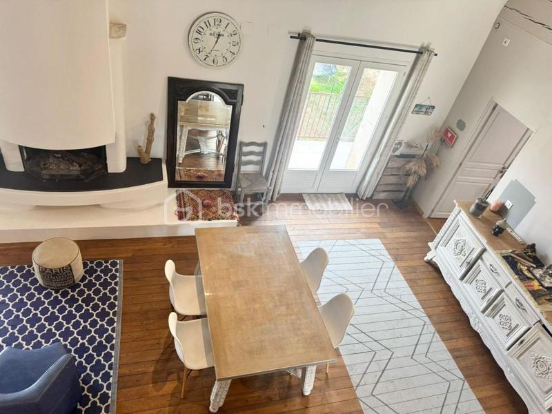 Maison - 140 m² - 4 pièces