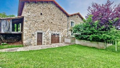 Maison - 94 m² - 5 pièces