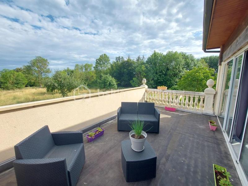 Maison de maîtres - 217 m² - 7 pièces