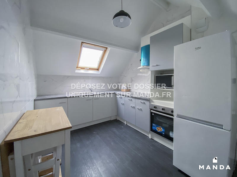 Chambre - 12 m² - 8 pièces