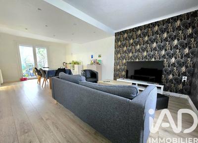 Maison de ville - 116 m² - 7 pièces