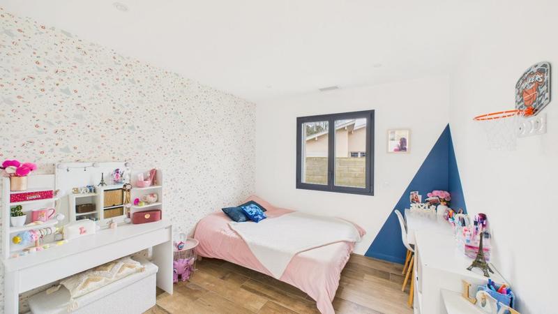 Maison - 160 m² - 5 pièces