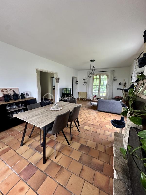 Maison - 96 m² - 4 pièces