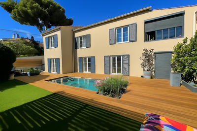 Maison - 132 m² - 6 pièces