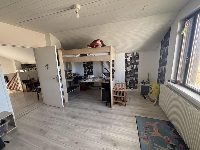 Maison - 104 m² - 5 pièces