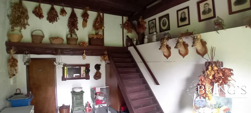 Maison - 133 m² - 8 pièces