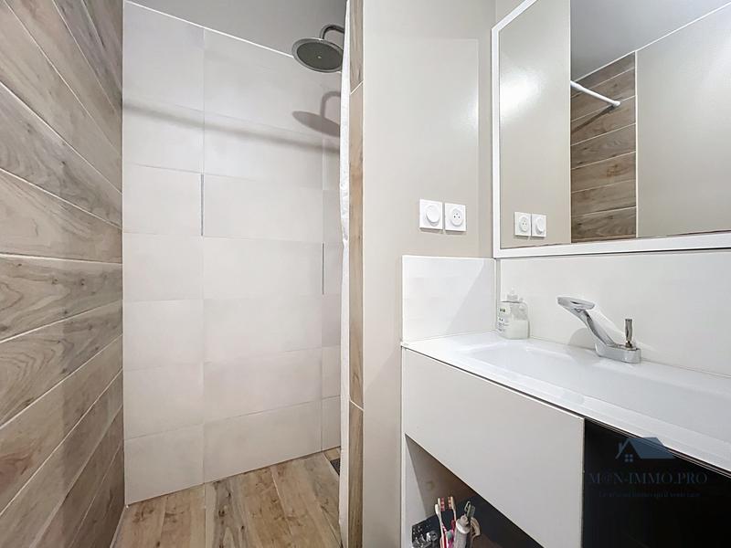 Maison contemporaine - 152 m² - 7 pièces