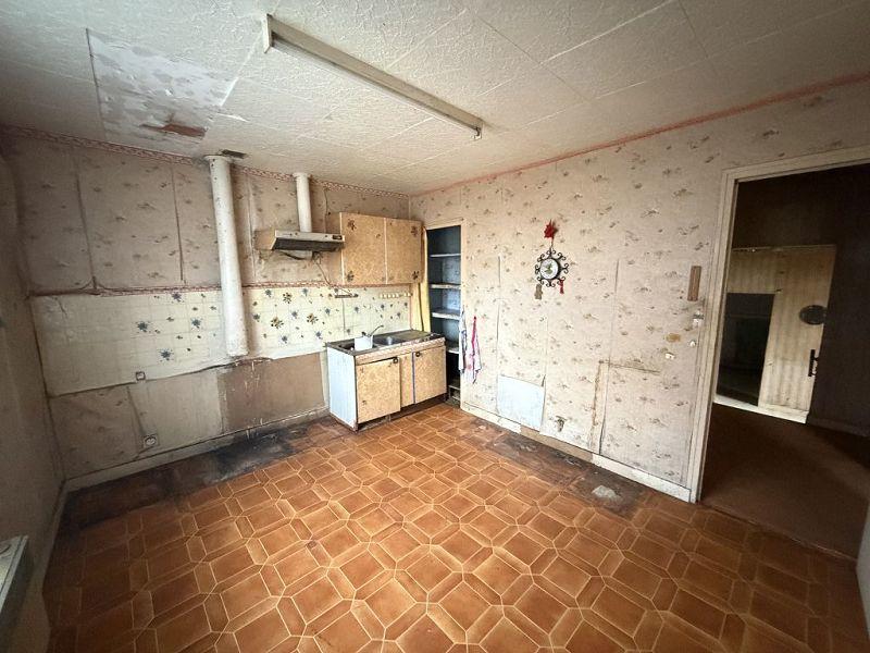 Maison traditionnelle - 88 m² - 4 pièces