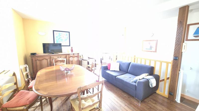 Maison - 123 m² - 5 pièces