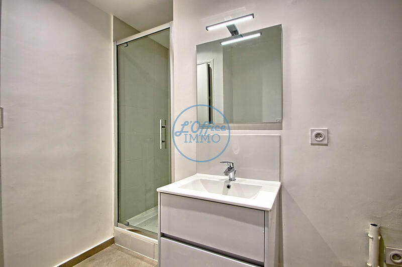 Appartement - 70 m² - 4 pièces