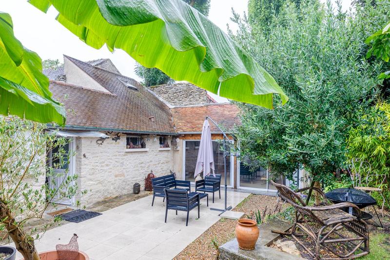 Maison - 99 m² - 4 pièces