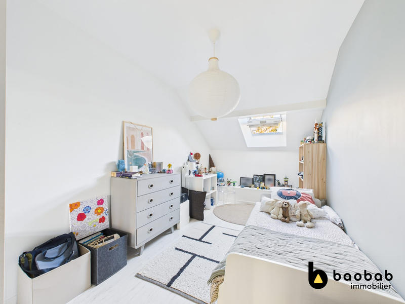 Maison - 122 m² - 5 pièces