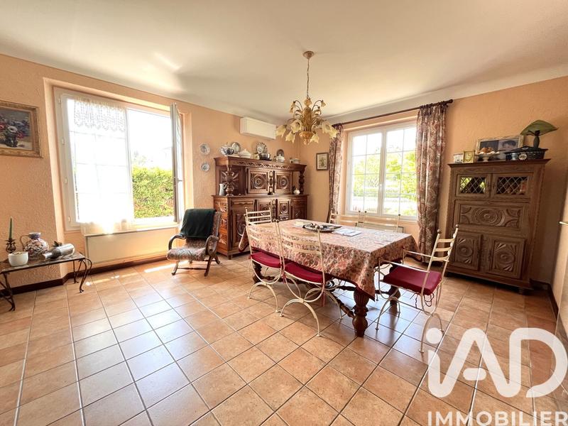 Maison - 137 m² - 6 pièces
