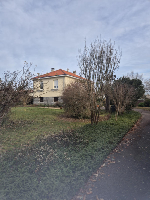 Maison - 89 m² - 4 pièces