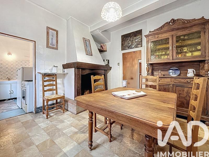 Maison - 142 m² - 8 pièces