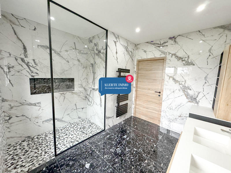 Maison - 129 m² - 6 pièces