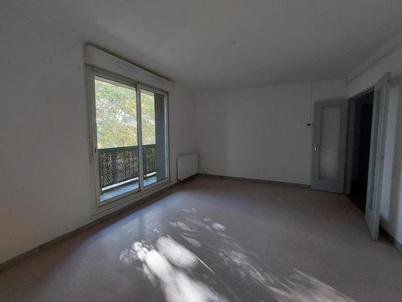 Appartement - 77 m² - 4 pièces