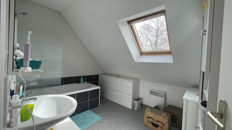 Maison - 101 m² - 6 pièces