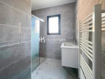 Villa - 100 m² - 4 pièces