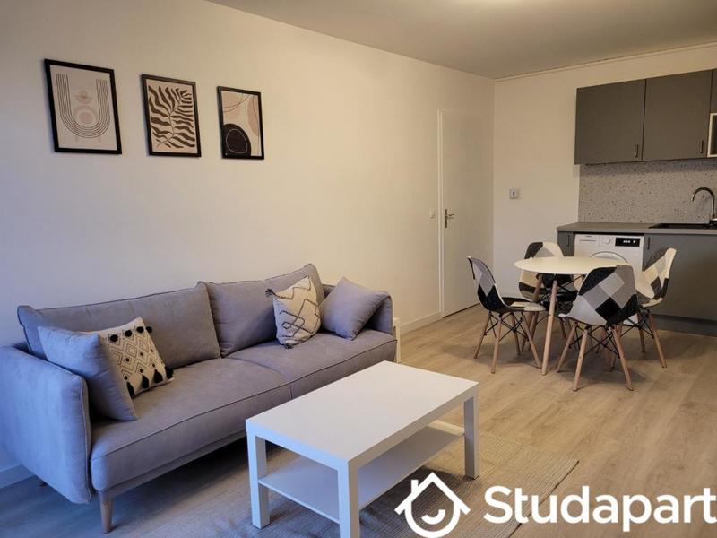 Chambre - 12 m² - 1 pièce