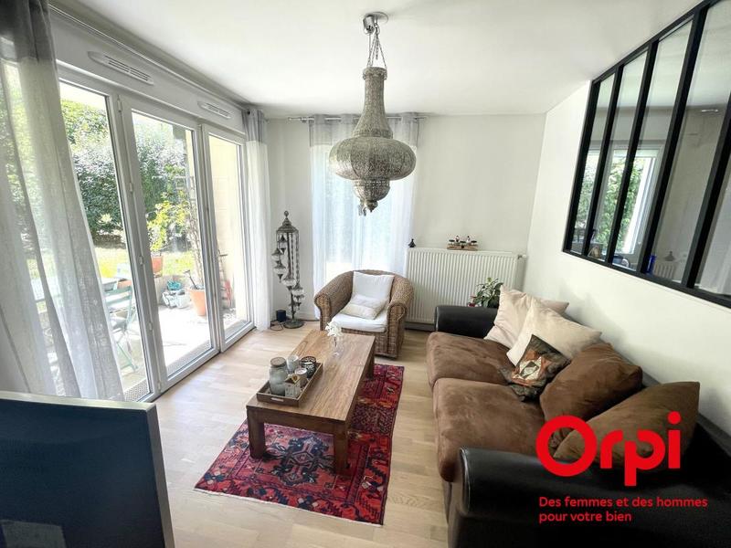 Appartement - 80 m² - 4 pièces