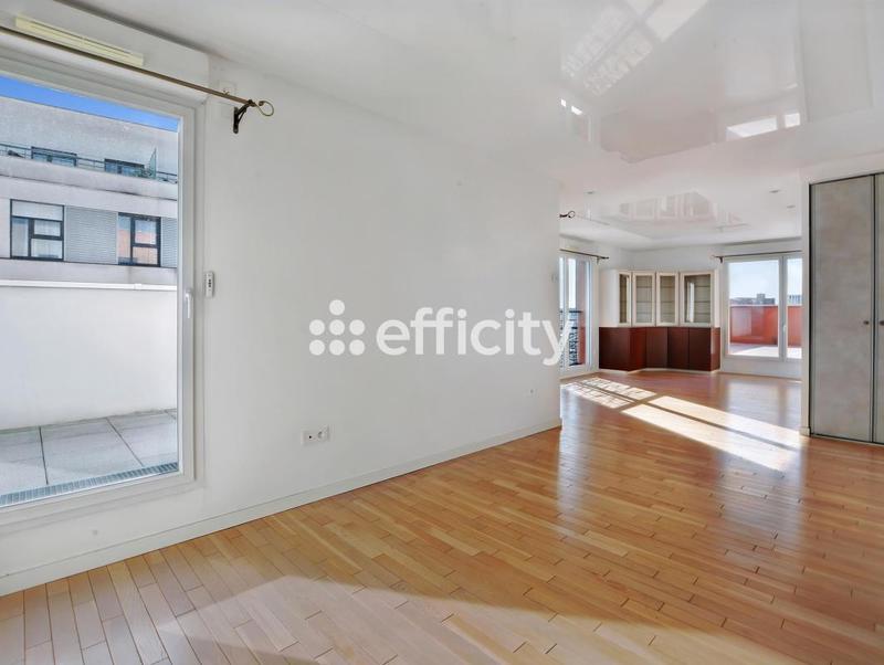 Appartement - 110 m² - 4 pièces