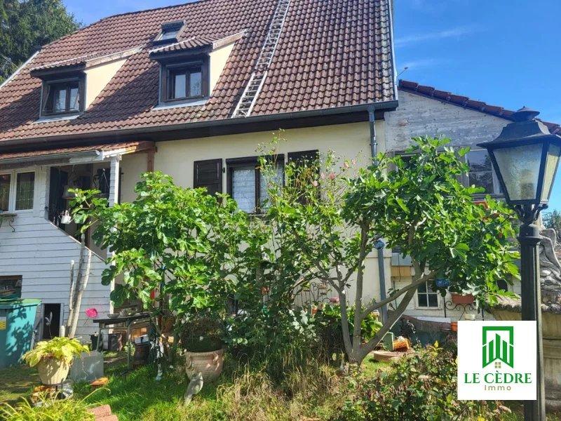 Maison - 180 m² - 7 pièces