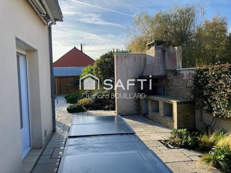 Villa - 180 m² - 8 pièces