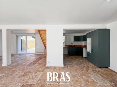 Moulin - 122 m² - 5 pièces