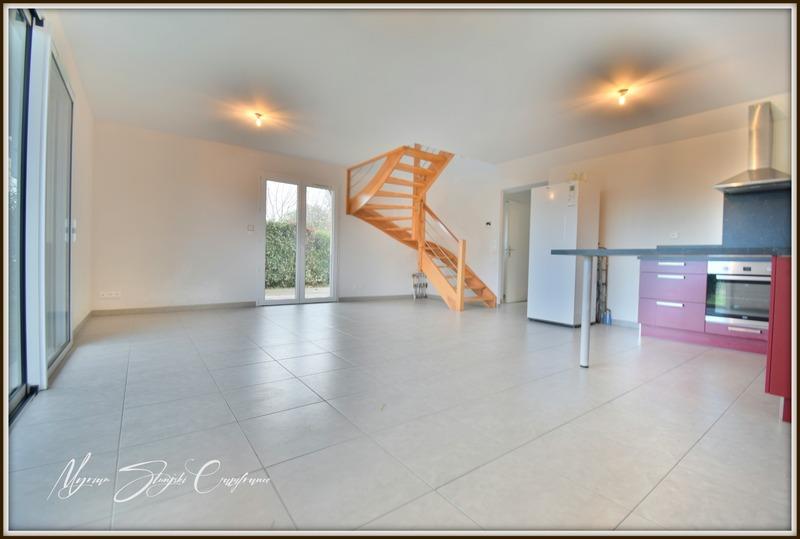 Maison - 85 m² - 4 pièces