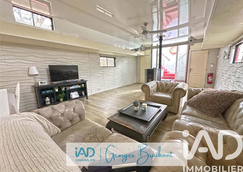 Maison - 180 m² - 6 pièces