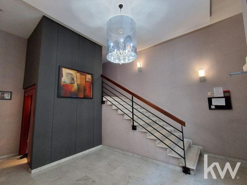 Duplex - 169 m² - 7 pièces