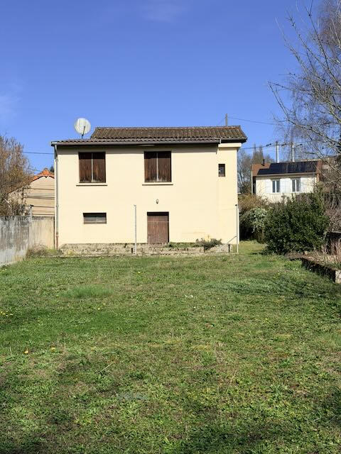 Maison - 69 m² - 5 pièces