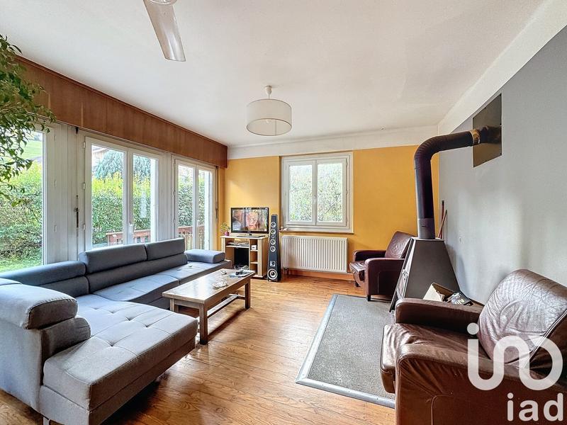 Maison - 163 m² - 9 pièces