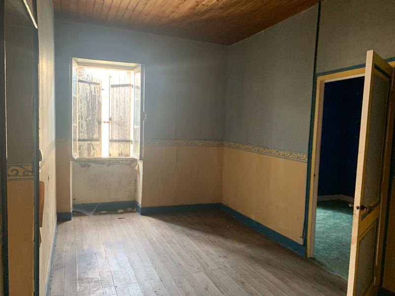 Maison - 90 m² - 3 pièces