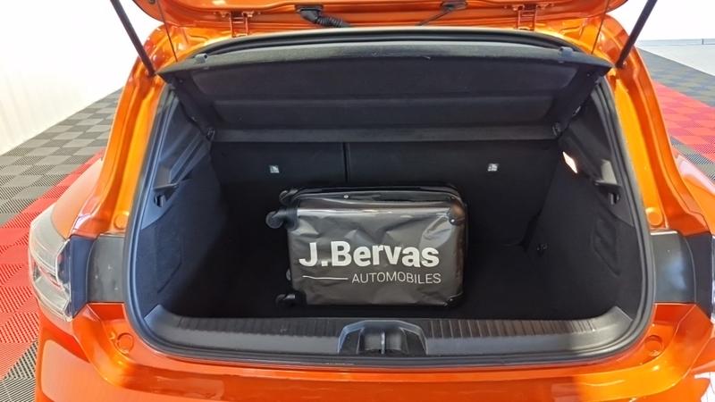 Renault Clio Evolution E-Tech full hybrid 145 -24