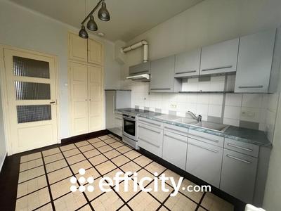 Maison de ville - 73 m² - 3 pièces