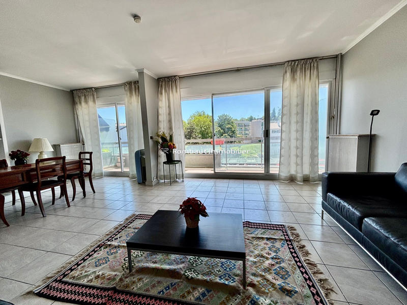 Appartement - 103 m² - 5 pièces