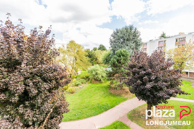 Appartement - 70 m² - 4 pièces