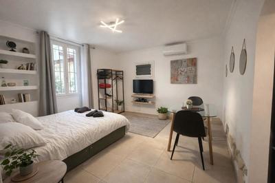 Studio - 25 m² - 2 pièces